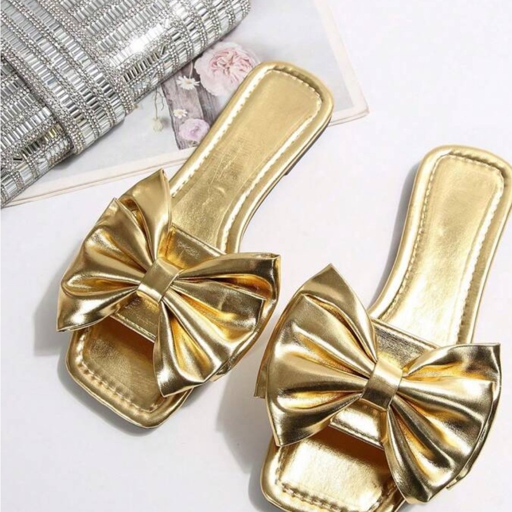 Elegant Gold Bow Slide Sandals